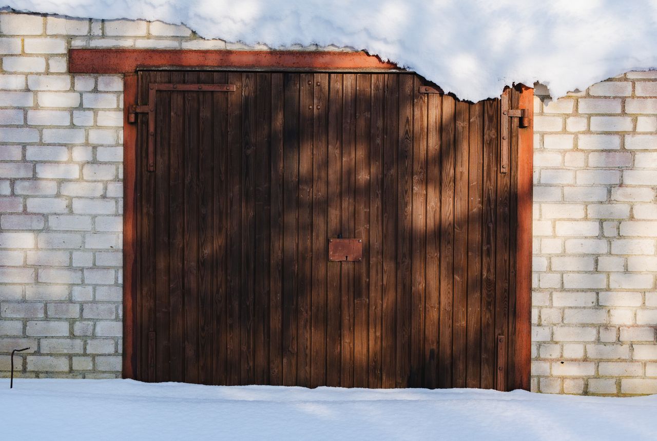 Garage door service in Rochester, MN
